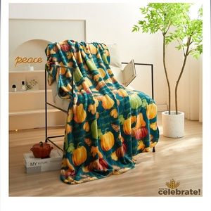 Harvest Pumpkin Gourds Plush Throw Blanket Recycled Polyester 50" x 60"